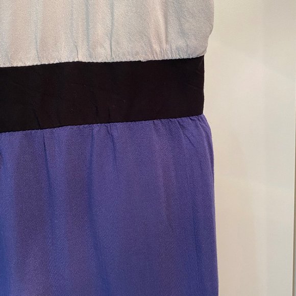 Color Block Dress - Picture 3 of 4